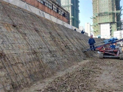浮梁建筑边坡支护